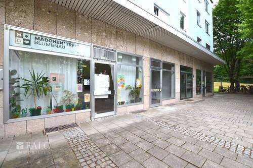 Gesamtansicht Läden - Büro zum Kaufen in München