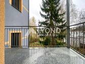 1. OG und 2.OG - Balkon - 