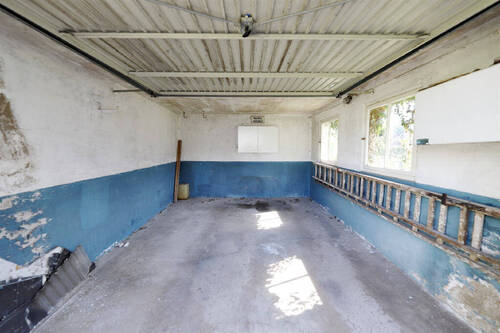 Garage - 