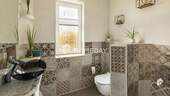 EG Badezimmer 1 - 