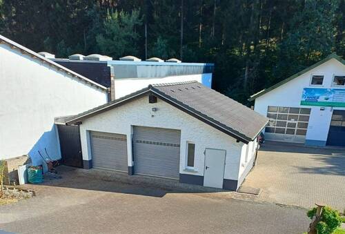 3-fach-Garage - Halle zum Kaufen in Schmallenberg