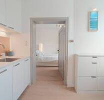 Sofort frei - Moderne 2-Zi.-Wohnung nach Sanierung - voll möbliert - Toplage Stuttgart Mitte 2