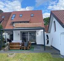 Saniertes Doppelhaus mit zwei Wohneinheiten, Garage und Garten zu verkaufen. Eigentumsgrundstück! - Osnabrück Schinkel-Ost