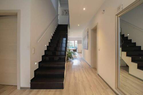 Eingangsbereich - 6 Zimmer Einfamilienhaus zum Kaufen in Rees