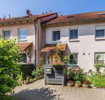 Bezugsfrei! Gepflegtes RMH aus Baujahr 2000 mit Garten und Stellplätzen. Ohne Makler. - Bamberg