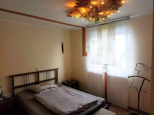 Schlafzimmer EG - 