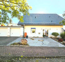 Vermietetes, energieeffizientes 3 Familienhaus in Bad Emstal-Sand - Bad Emstal / Sand