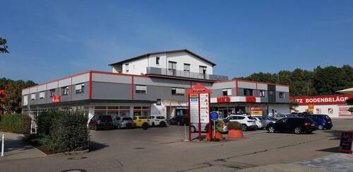 Gebäude Austraße 17 Öhringen - Helle Büro-Praxisräume 110 qm in bester Lage