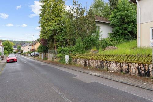 Hausansicht - 9 Zimmer Einfamilienhaus in Hohenstein