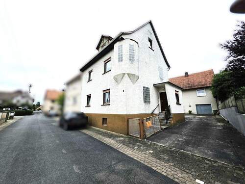Front Vorder- und Hinterhaus - 1 Zimmer Mehrfamilienhaus, Wohnhaus zum Kaufen in Wanfried / Heldra