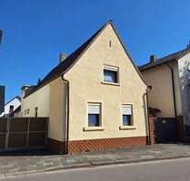 Einfamilienhaus mit Anbau, Garage und Garten - modernisierungsbedürftig - Mutterstadt