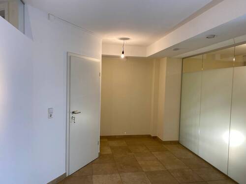 Eingangsbereich + Raum 1 - 