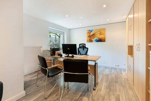 Büro 2.jpg - 