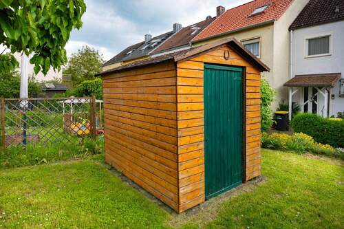 Gartenhäuschen - Reihenmittelhaus mit 131,00 m&sup2; in Rottendorf zum Kaufen