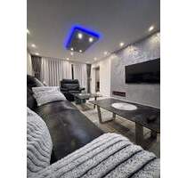 Hausgefühl inklusive: Kernsanierte 3,5-Zimmer-Terrassenwohnung mit Garten & Vollausstattung - Steinenbronn