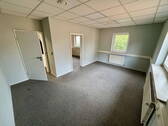Büro 2 (Verbindung zu Büro 1) - 