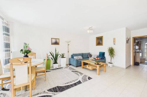 Wohnzimmer - 5 Zimmer Doppelhaushälfte zum Kaufen in Steinfurt