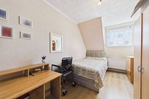 Schlafzimmer 4 - 