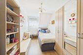 Schlafzimmer 1 - 