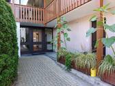 Hauseingang - Etagenwohnung mit 48,30 m² in Bad Birnbach zum Kaufen