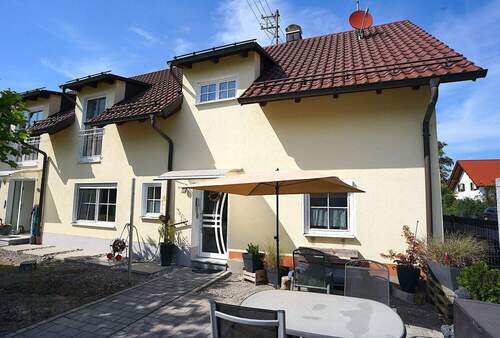 Ansicht Eingang Süd - 4 Zimmer Einfamilienhaus in Obermeitingen