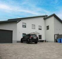 Modernes Wohnen trifft Arbeiten unter einem Dach - Exklusives Einfamilienhaus mit Gewerbeeinheit - Hütschenhausen Spesbach