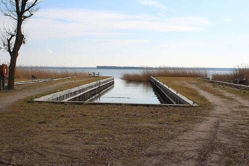 benachbarter Stichhafen - 