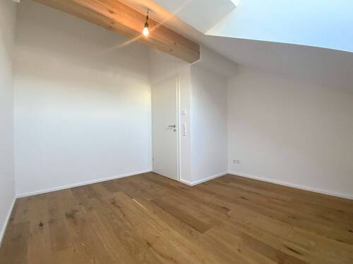 Kinderzimmer/Büro - 