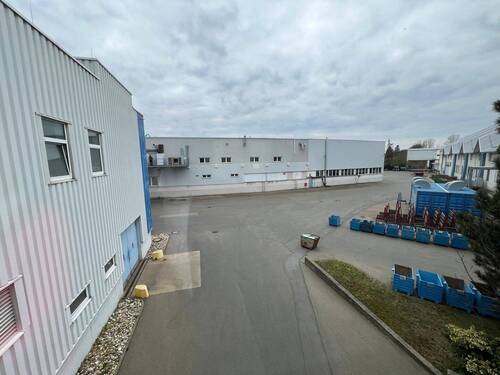 Außenansicht - Halle zum Kaufen in Furth im Wald