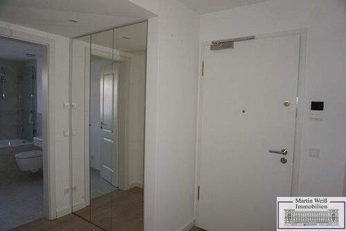 Diele - 2 Zimmer Terrassenwohnung zur Miete in München