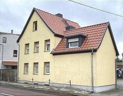 Außenansicht EFH 1 - 8 Zimmer Einfamilienhaus zum Kaufen in Eisleben