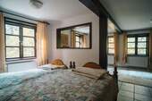 Schlafzimmer unten Haupthaus - 