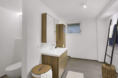 Badezimmer Untergeschoss - 