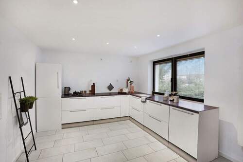 Küche - Reihenendhaus mit 241,00 m&sup2; in Ottobrunn zum Kaufen