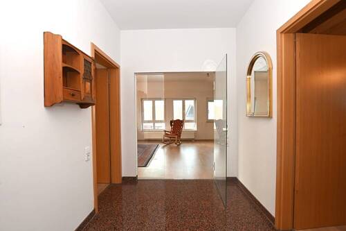 Blick Richtung Wohnbereich - 