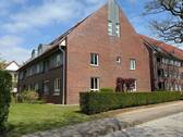 Hausansicht - 2 Zimmer Etagenwohnung zur Miete in Hamburg