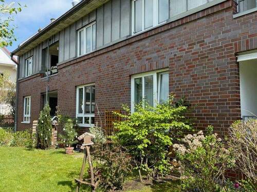 Hausansicht - 2 Zimmer Etagenwohnung in Hamburg
