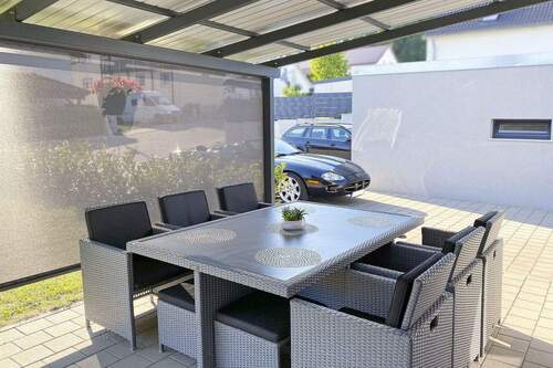 Detail Terrasse/Verschattung - 5 Zimmer Einfamilienhaus zum Kaufen in Neufahrn