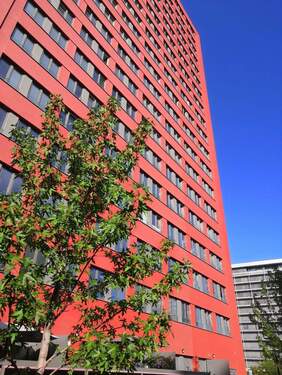 mehrstöckiges Wohnhochhaus - 2 Zimmer Etagenwohnung in Frankfurt am Main