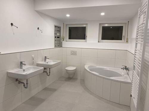 MasterBad - Traum-Wohnung mit viel Platz Wintergarten Garten in der City & dennoch ruhig