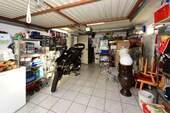 Garage - 