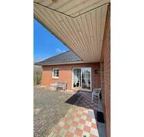 Knuffiger Bungalow Nähe Schwerin mit Pferdewiese - Stralendorf