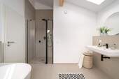 Bad en suite mit Rainshower - 