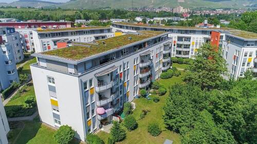 Hausansicht - 3 Zimmer Etagenwohnung in Weinstadt / Endersbach