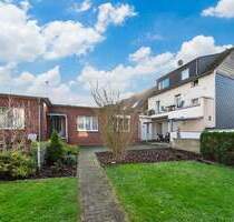 PHI AACHEN - Solides 4-Parteien-Haus mit 4 Stellplätzen und Garten in beliebter Lage von Aachen!