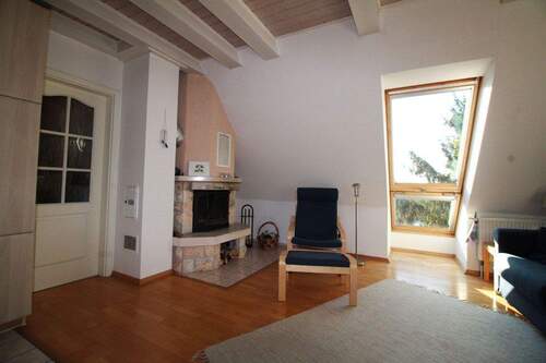 Kamin mit Dachbalkon - 