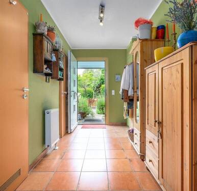 Flur - 4 Zimmer Doppelhaushälfte in Berlin Kaulsdorf-Nord