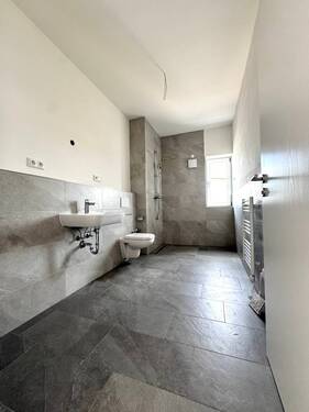 20250415_091300877_iOS - 2 Zimmer Etagenwohnung in Deggendorf