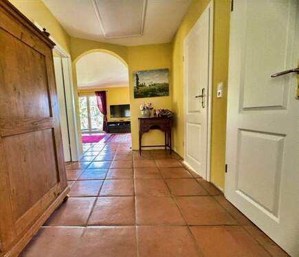 Flur/ Eingangsbereich - 