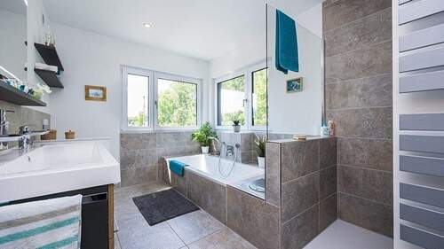 Beispiel Bad - wollen Sie heute lieber Duschen oder Baden? - 